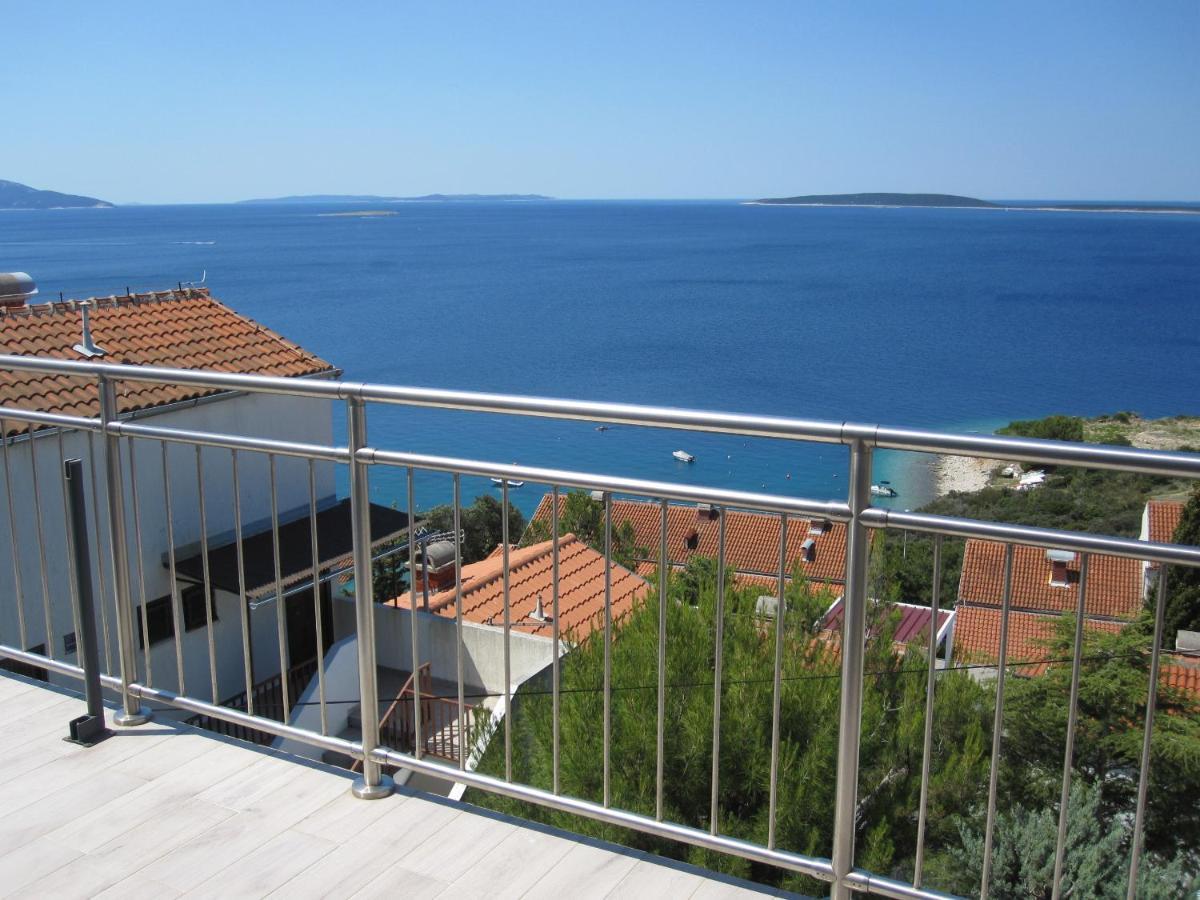 Apartman Zaglav Apartment Martinscica  Bagian luar foto