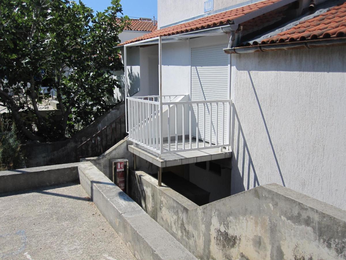 Apartman Zaglav Apartment Martinscica  Bagian luar foto