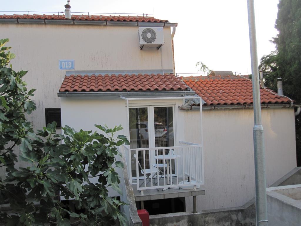 Apartman Zaglav Apartment Martinscica  Bagian luar foto