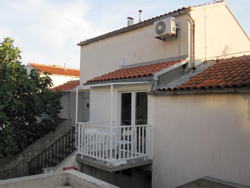 Apartman Zaglav Apartment Martinscica  Bagian luar foto